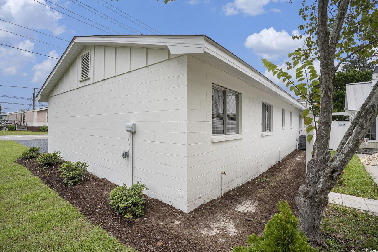 1911 Madison Dr. Photo 32