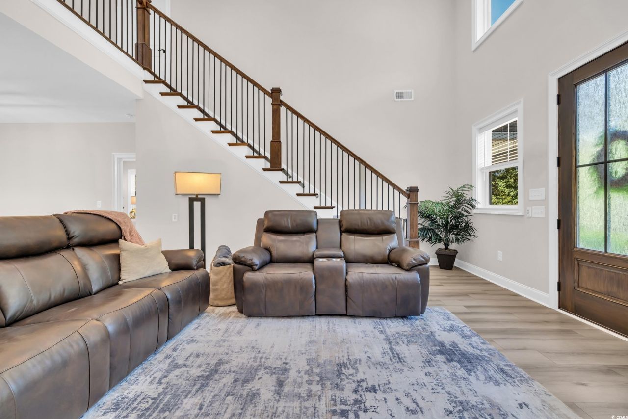 1820 Gray Oaks Dr. Photo 12