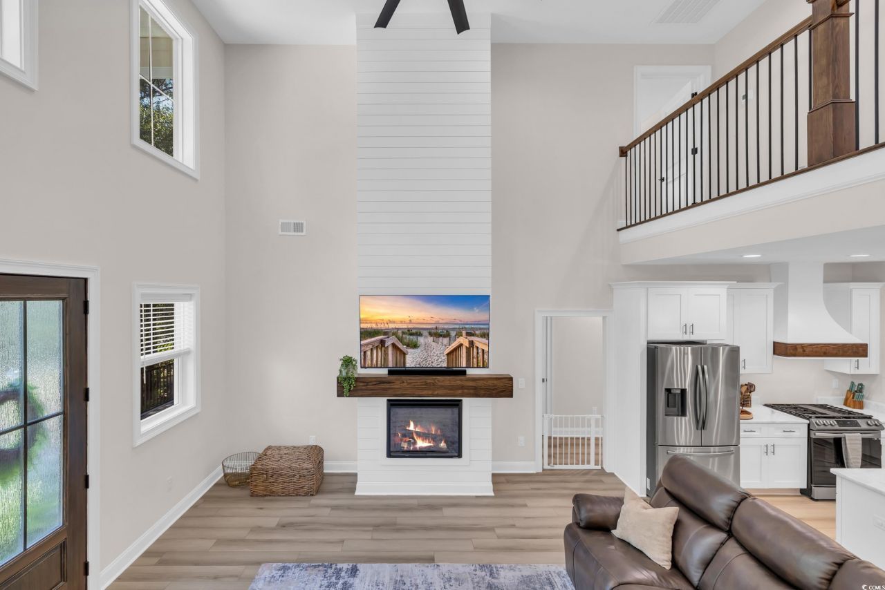 1820 Gray Oaks Dr. Photo 13