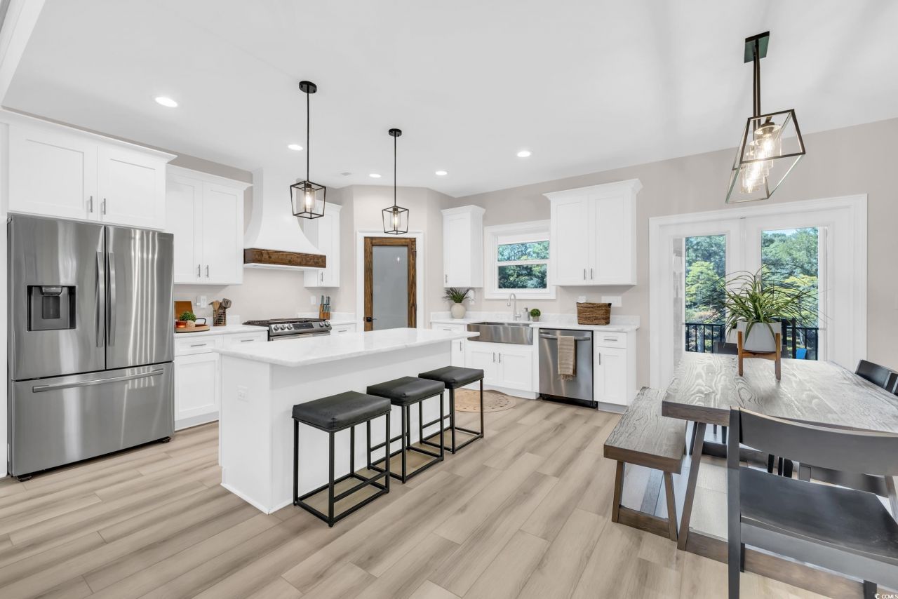 1820 Gray Oaks Dr. Photo 15