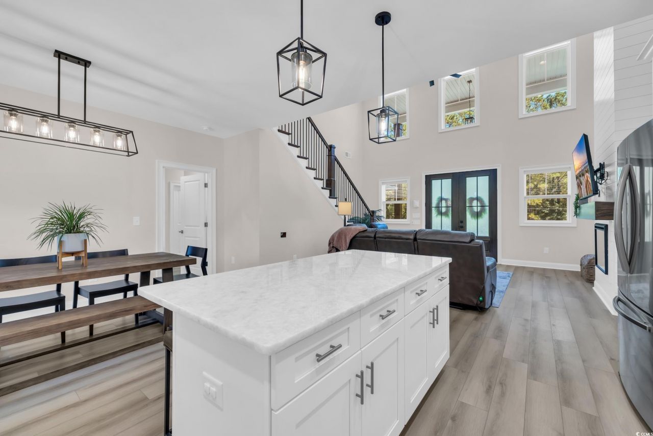 1820 Gray Oaks Dr. Photo 16