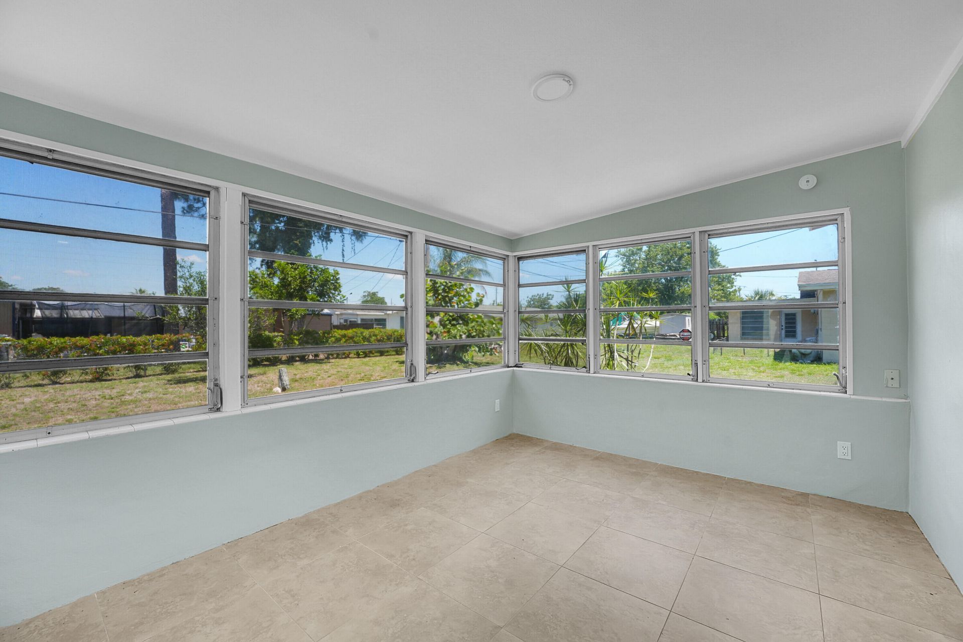 302 W Arbor Avenue, Port Saint Lucie, FL 34952 Photo