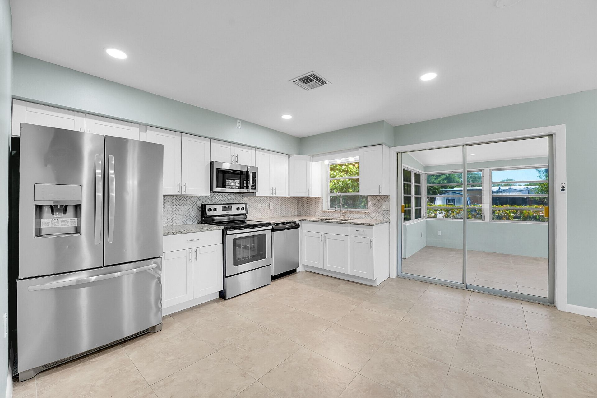 302 W Arbor Avenue, Port Saint Lucie, FL 34952 Photo