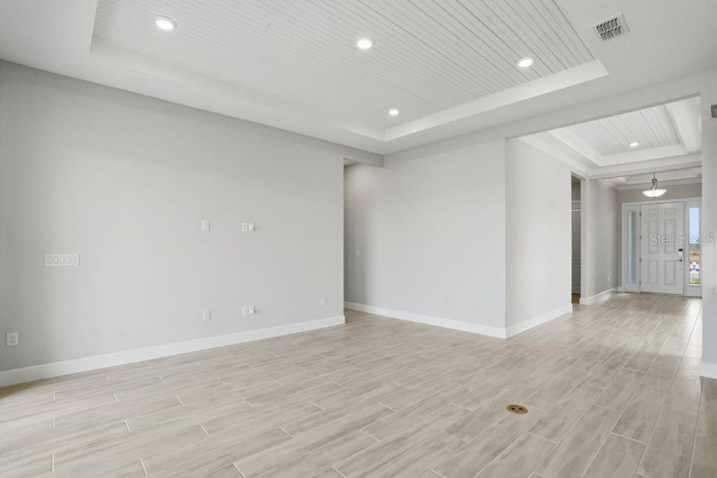 13705 Iona Avenue, Palmetto, FL 34221 Photo