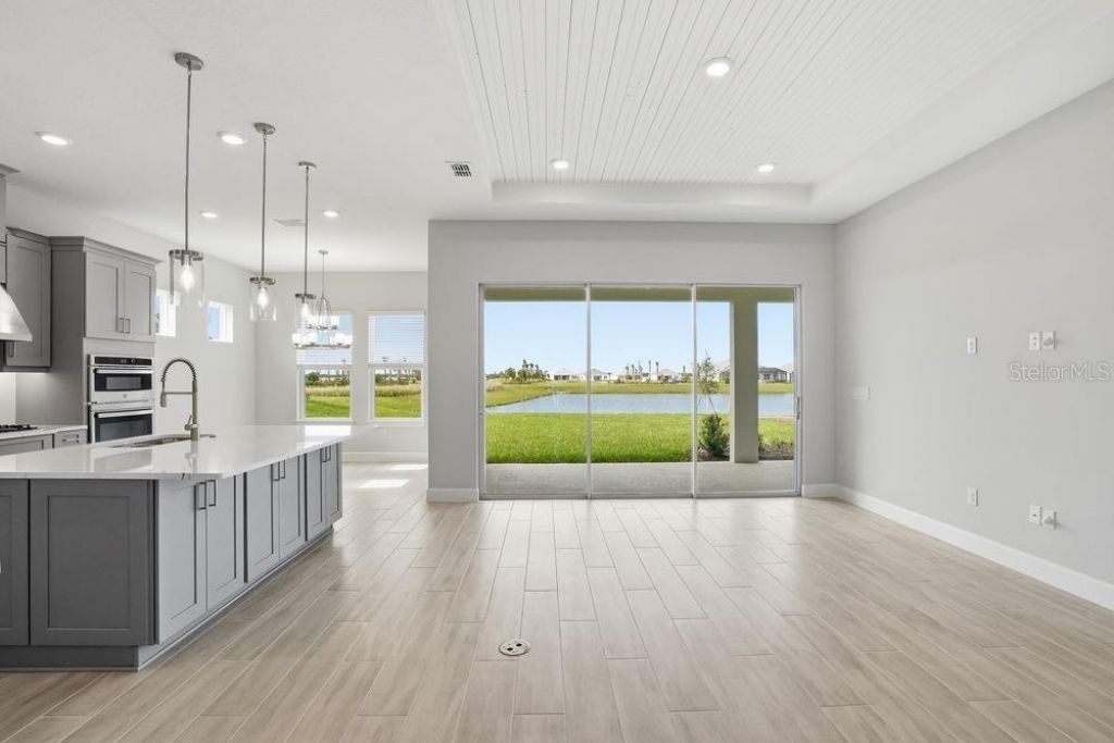 13705 Iona Avenue, Palmetto, FL 34221 Photo