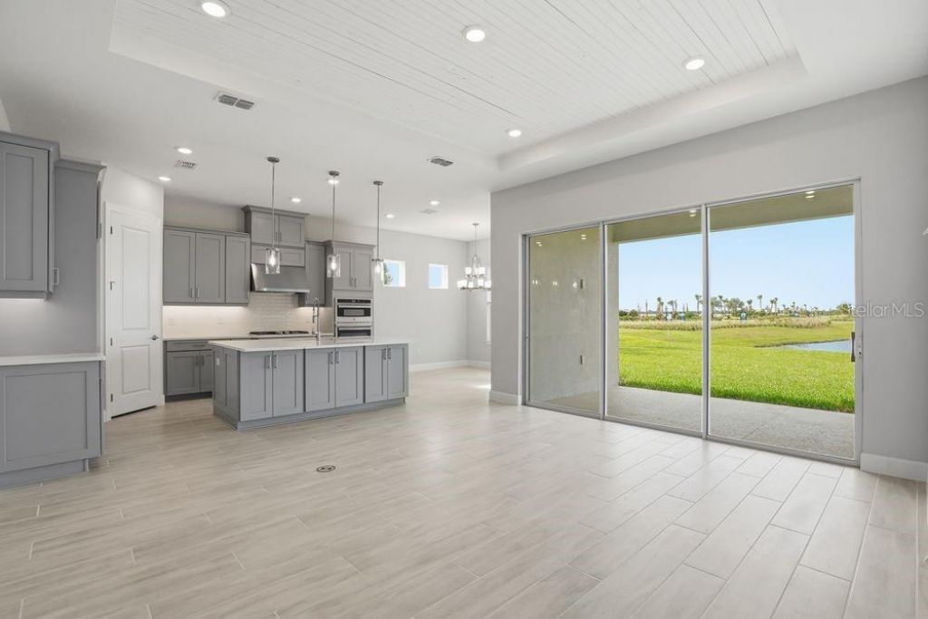 13705 Iona Avenue, Palmetto, FL 34221 Photo