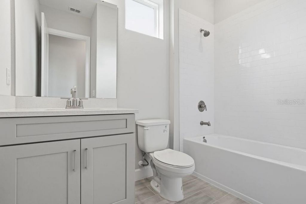 13705 Iona Avenue, Palmetto, FL 34221 Photo