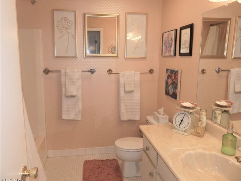 2021 King James Pkwy, Unit 222, Westlake, OH 44145 Photo 30