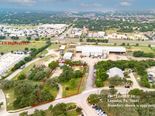 1107 Leander DR, Leander, TX 78641