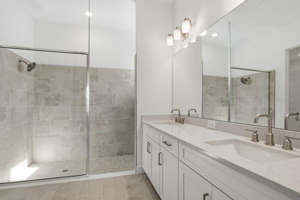 13713 Iona Avenue, Palmetto, FL 34221 Photo