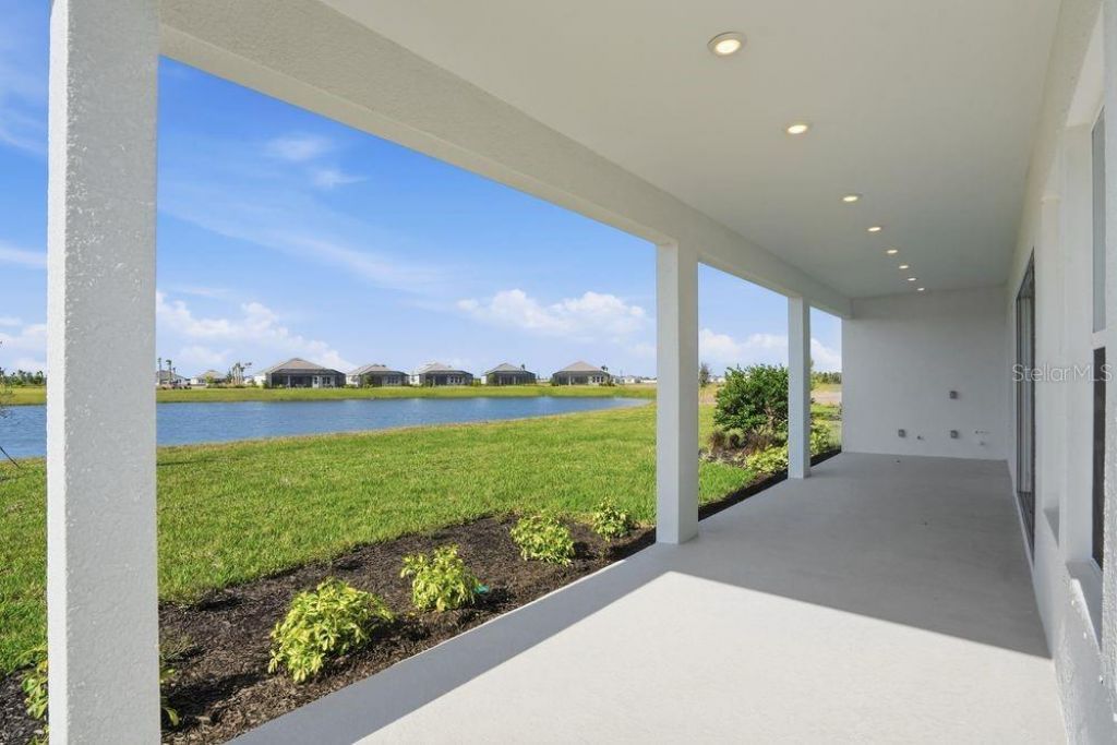 13713 Iona Avenue, Palmetto, FL 34221 Photo