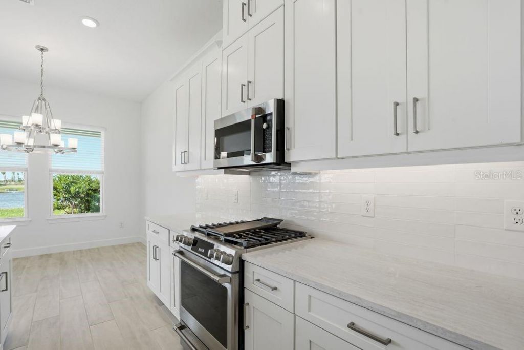 13713 Iona Avenue, Palmetto, FL 34221 Photo