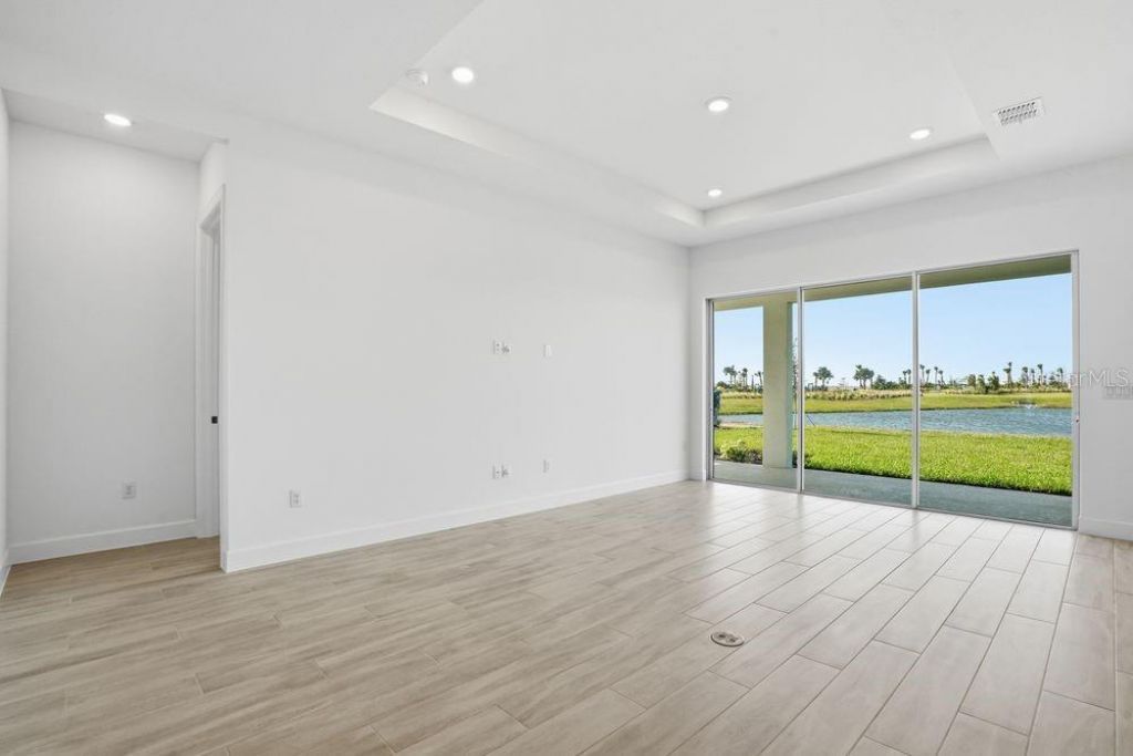 13713 Iona Avenue, Palmetto, FL 34221 Photo