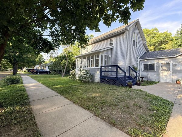 617 S Lansing Street, Mount Pleasant, MI 48858
