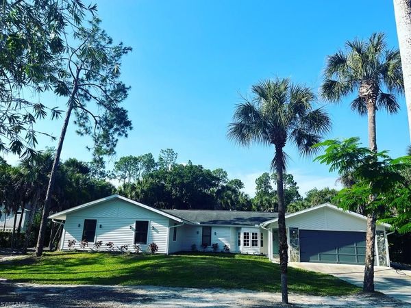 6060 Golden Oaks LN, NAPLES, FL 34119