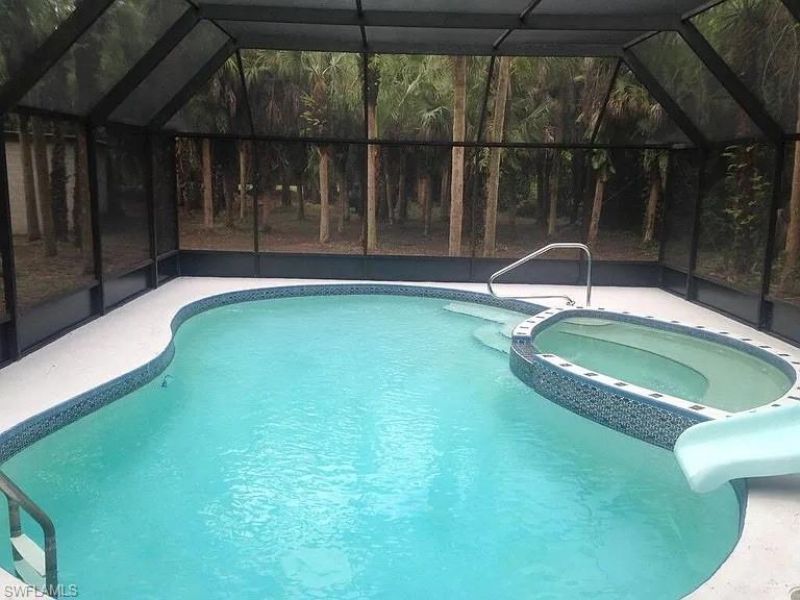 6060 Golden Oaks Ln, Naples, FL 34119 Photo