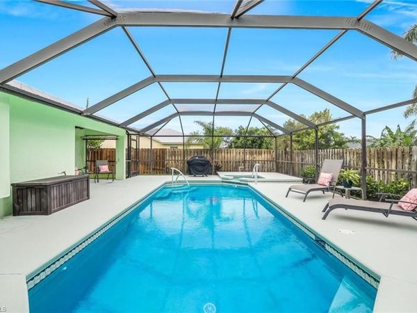 45 Wickliffe DR, NAPLES, FL 34110