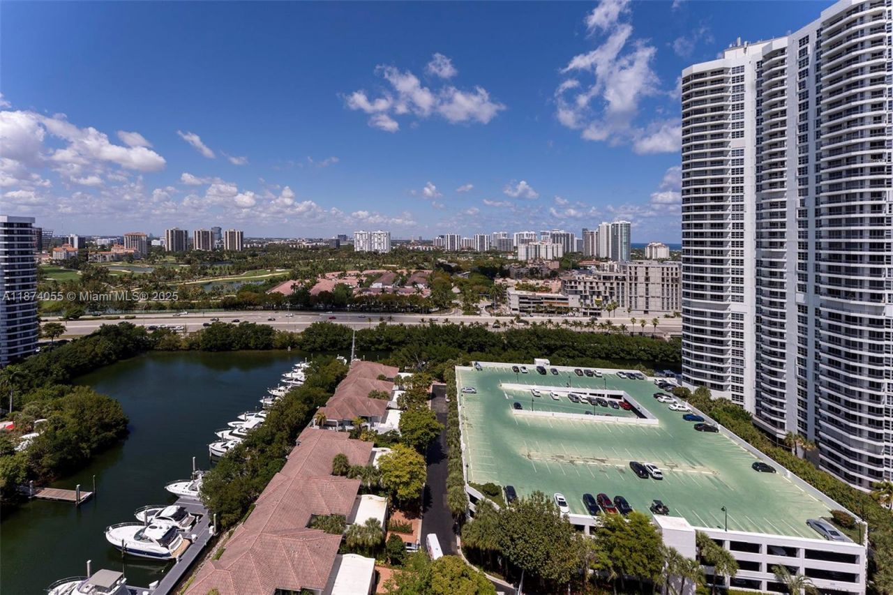 3530 Mystic Pointe Dr, Unit 2207, Aventura, FL 33180 Photo