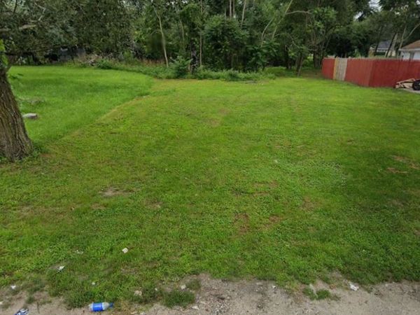 1600 Fairmount, Lockport, IL 60441