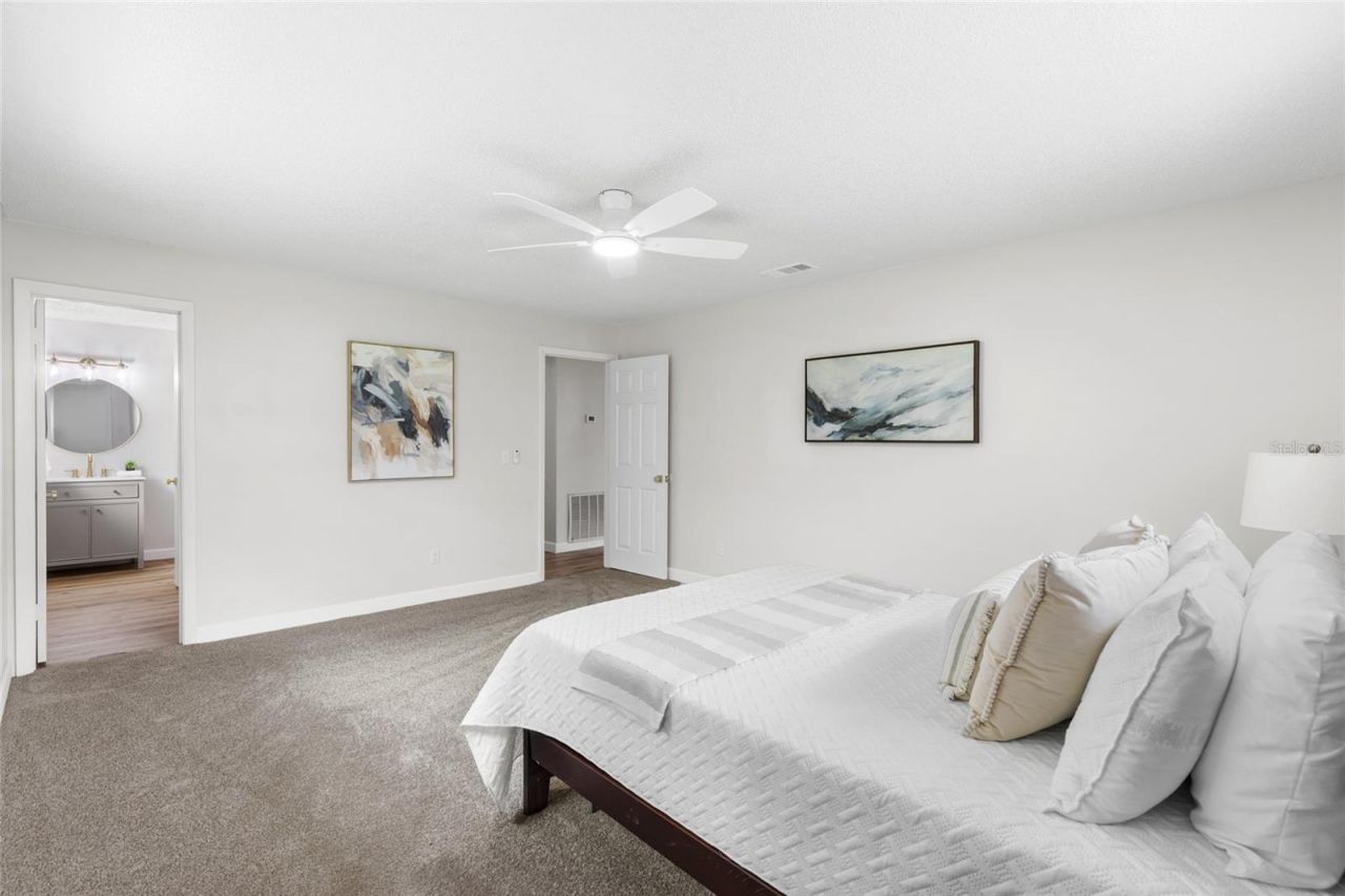 127 Rainbow Drive, Florahome, FL 32140 Photo