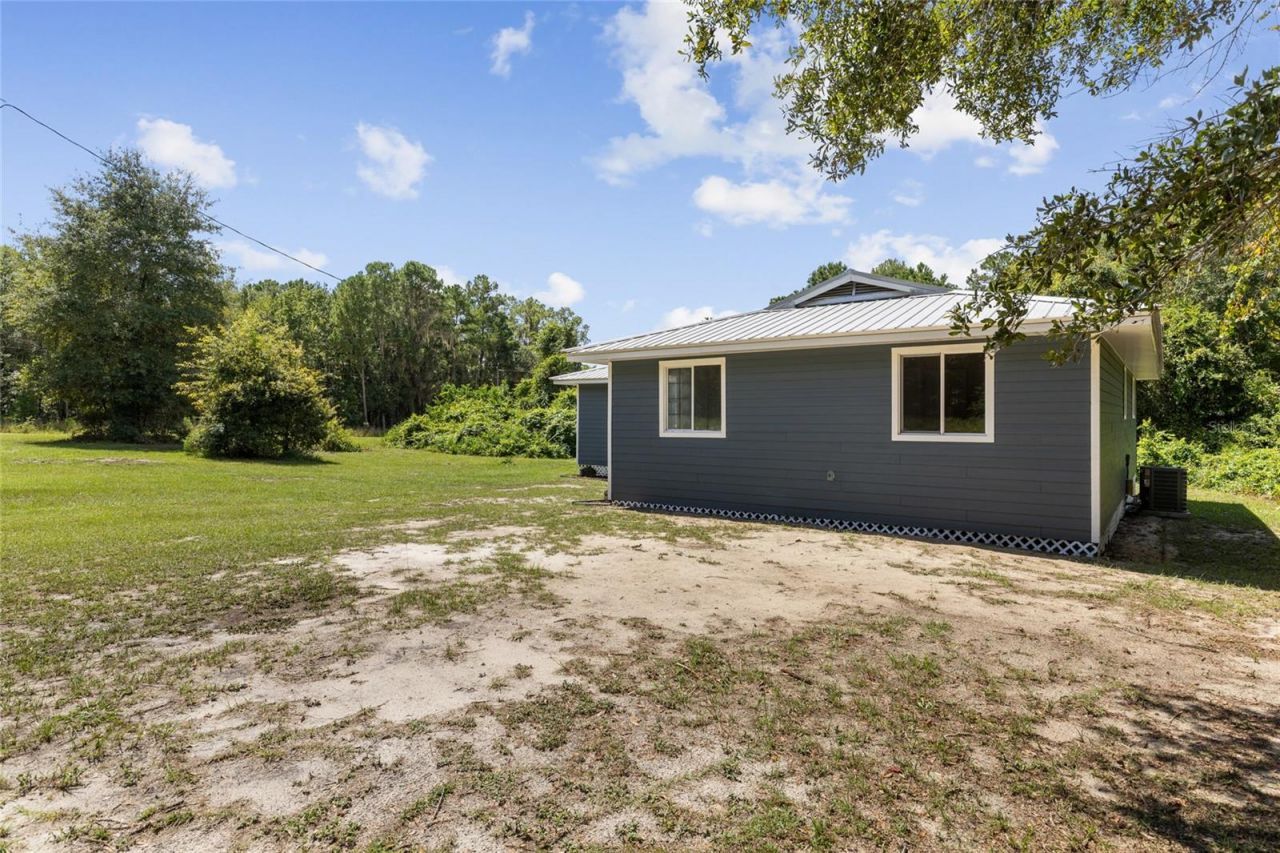 127 Rainbow Drive, Florahome, FL 32140 Photo