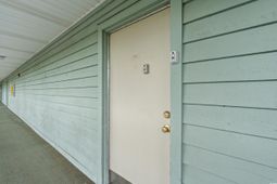 5905 S Kings Hwy. photo 4