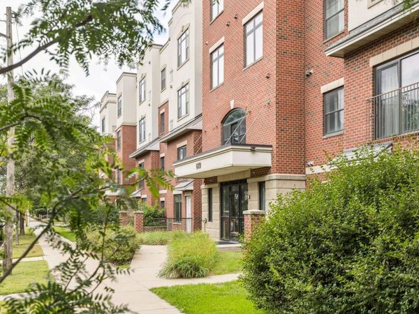 619 8th Street SE, Unit 208, Minneapolis, MN 55414