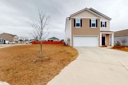 1010 Peridote Way photo 4