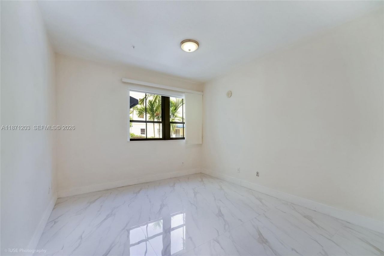 8395 SW 73rd Ave, Unit 511, Miami, FL 33143 Photo