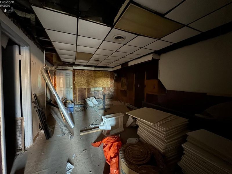 14 Main St, Plymouth, OH 44865 Photo 20