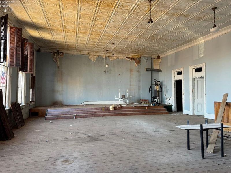 14 Main St, Plymouth, OH 44865 Photo 9