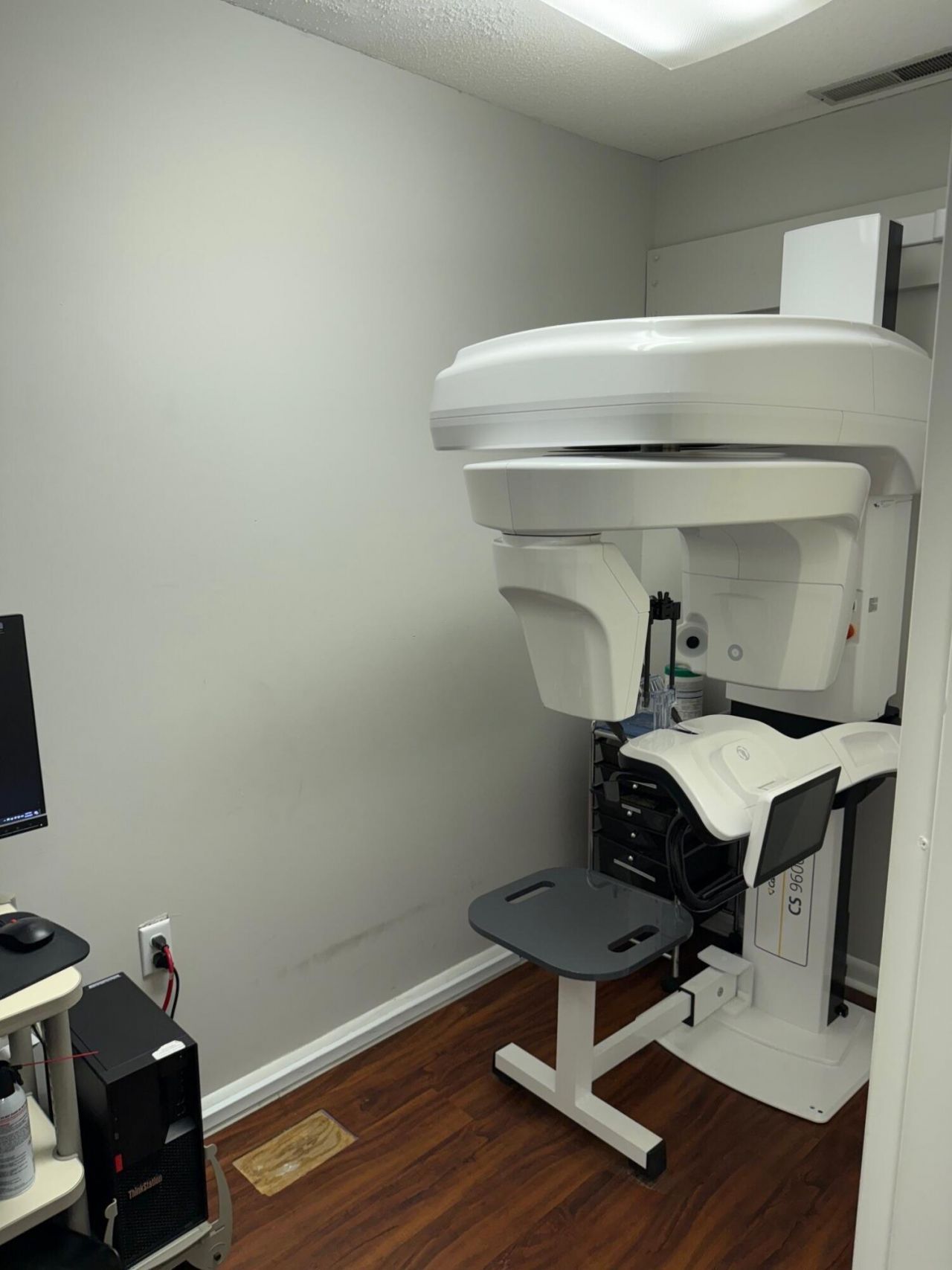 2320 Cosgrove Avenue Photo 10