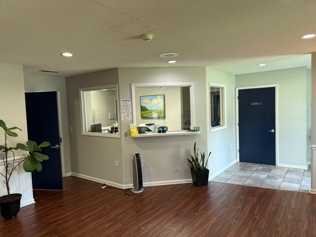 2320 Cosgrove Avenue Photo 5