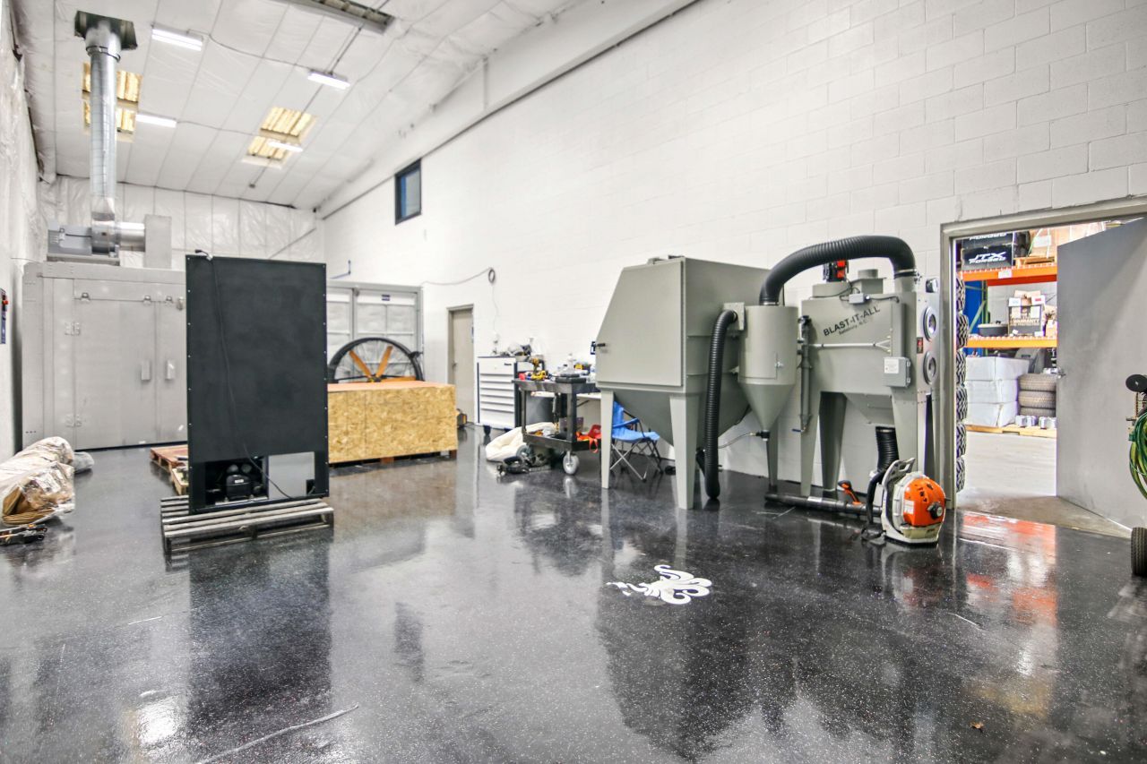 7329 Spa Road Photo 6