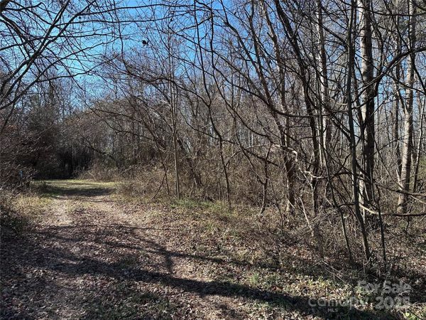 000 S State Street, Yadkinville, NC 27055