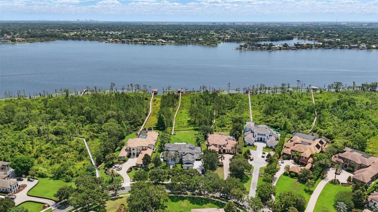 9259 Tibet Pointe Cir, Windermere, FL 34786 Photo