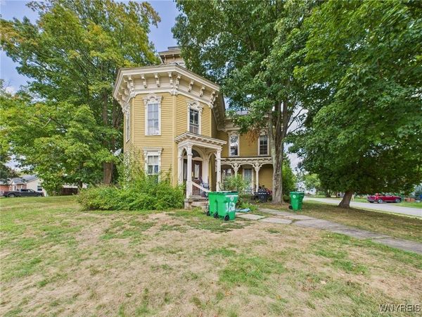 82 N Central Avenue, Springville, NY 14141