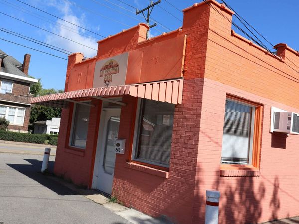240 Park, Clarksburg, WV 26301