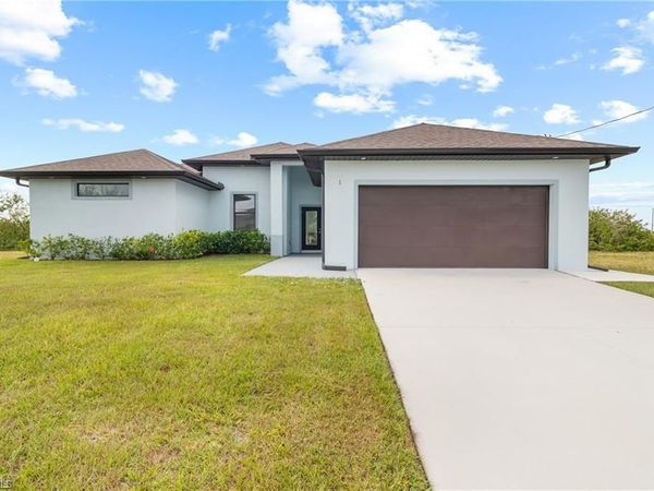 1806 NE 21st PL, CAPE CORAL, FL 33909