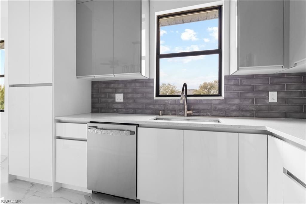 1806 NE 21st Pl, Cape Coral, FL 33909 Photo