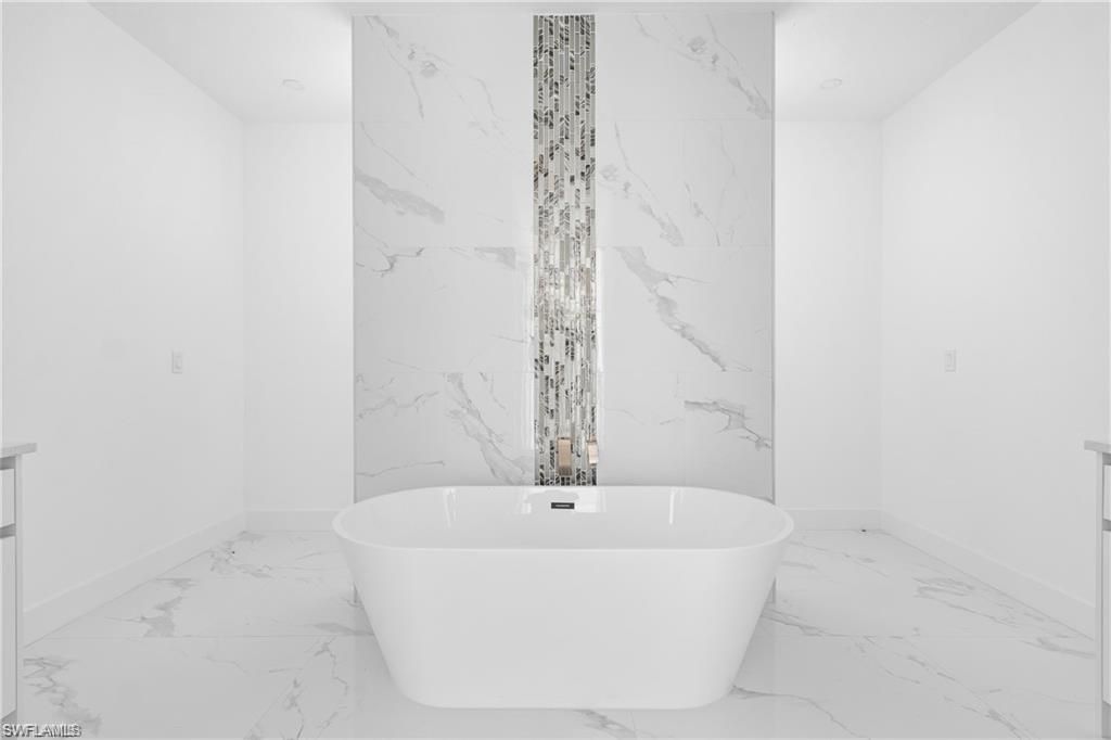 1806 NE 21st Pl, Cape Coral, FL 33909 Photo