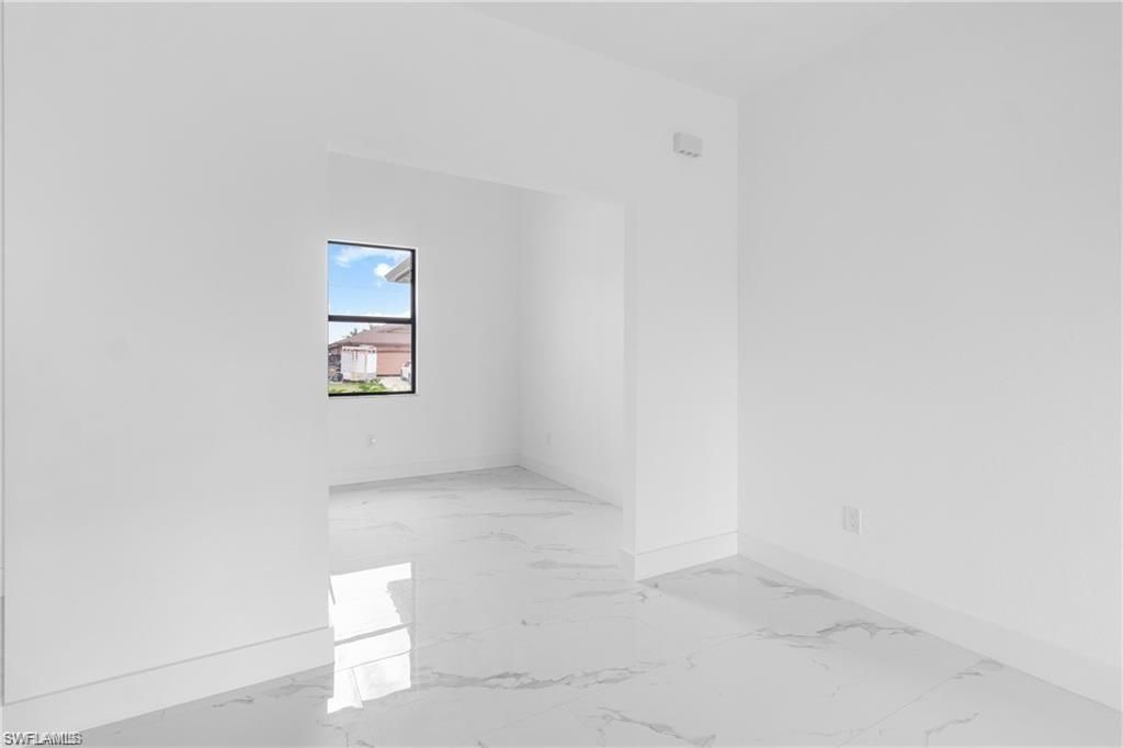 1806 NE 21st Pl, Cape Coral, FL 33909 Photo