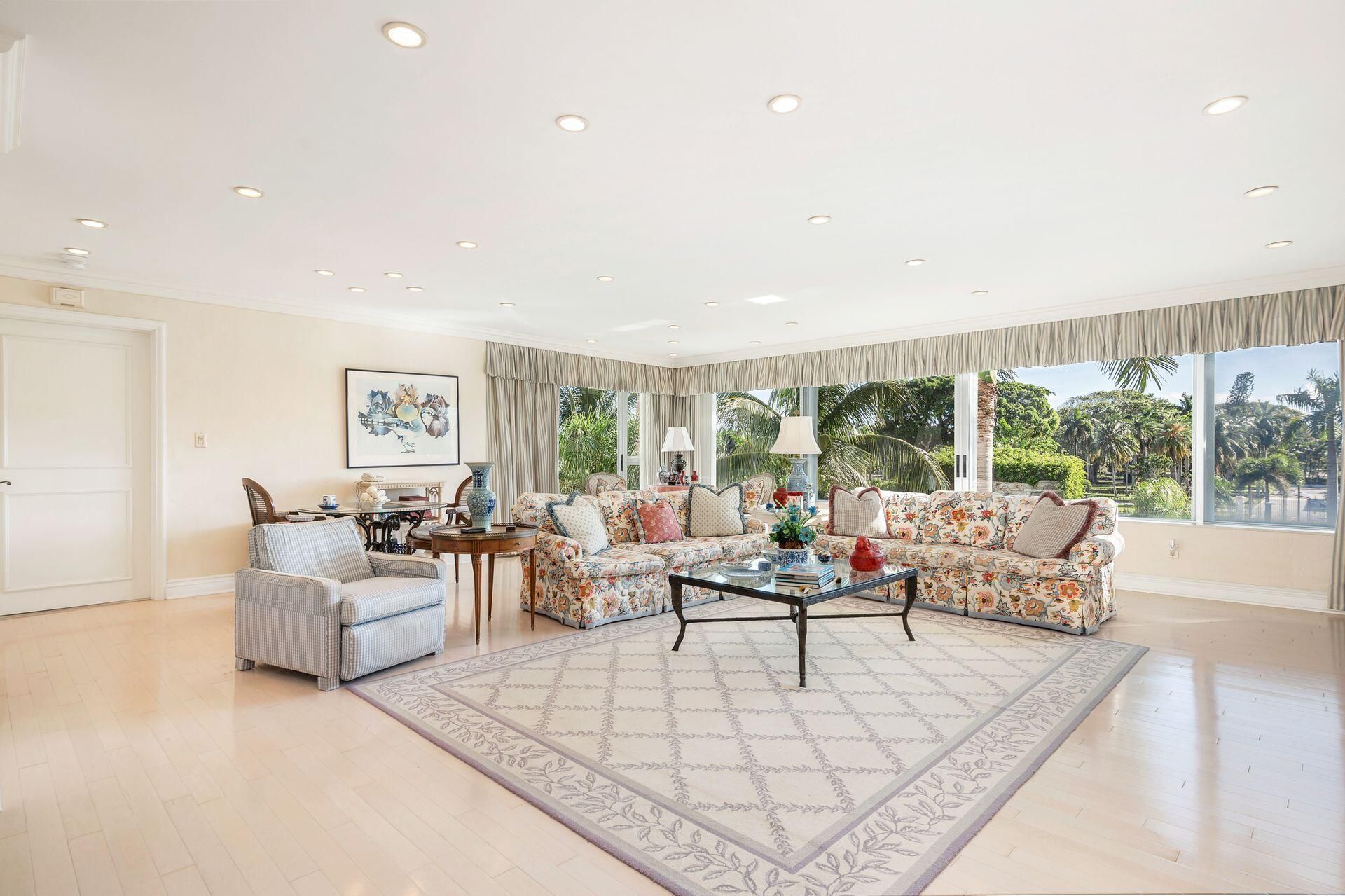 44 Cocoanut Row, Unit 227b, Palm Beach, FL 33480 Photo