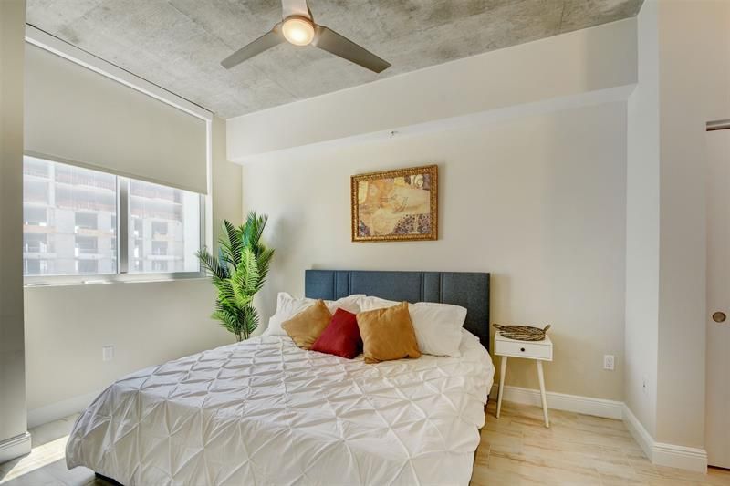 300 S Australian Ave, Unit 919, West Palm Beach, FL 33401 Photo