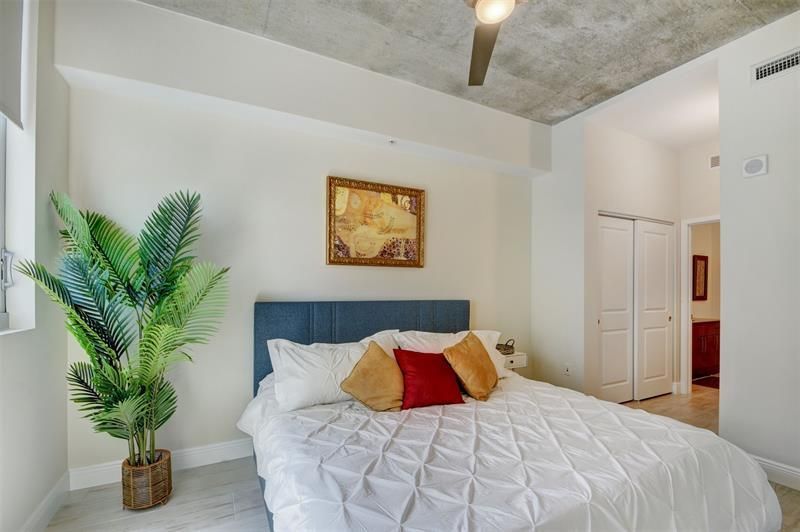 300 S Australian Ave, Unit 919, West Palm Beach, FL 33401 Photo