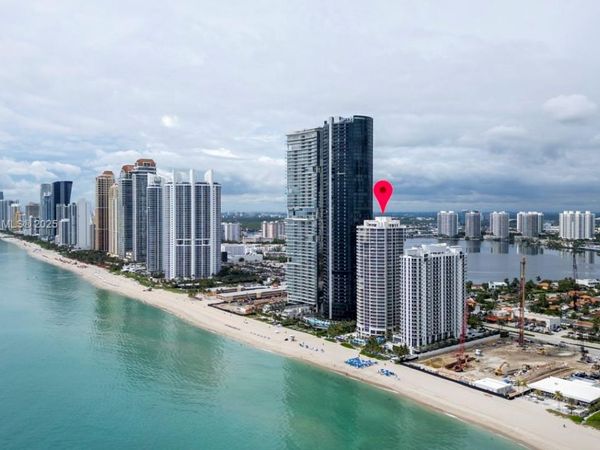 18671 Collins Ave, Unit 604, Sunny Isles Beach, FL 33160