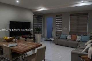 10255 NW 63 Ter, Unit 104, Doral, FL 33178 Photo