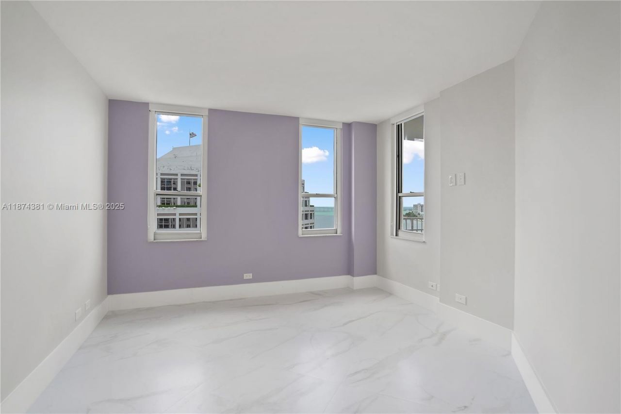 701 Brickell Key Blvd, Unit 1512, Miami, FL 33131 Photo