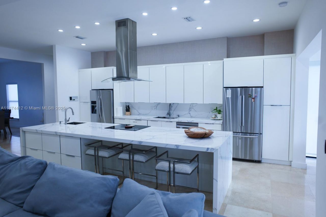 350 NW 124th Ave, Miami, FL 33182 Photo