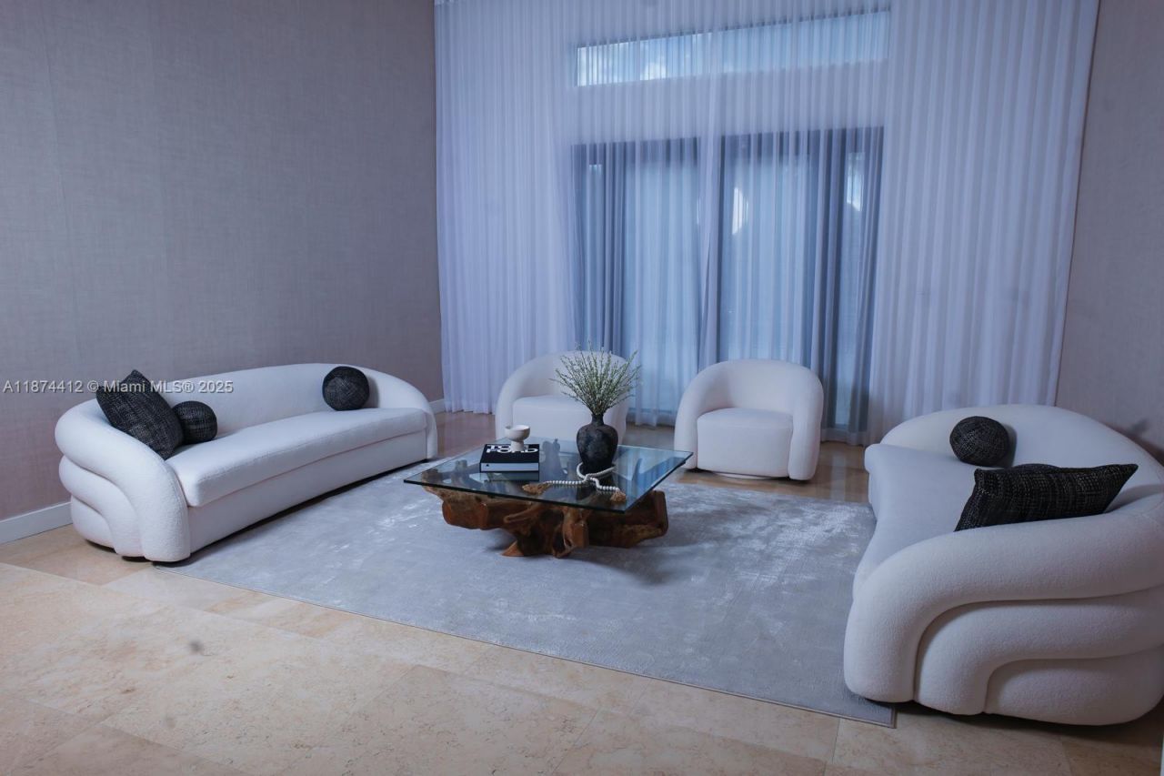 350 NW 124th Ave, Miami, FL 33182 Photo